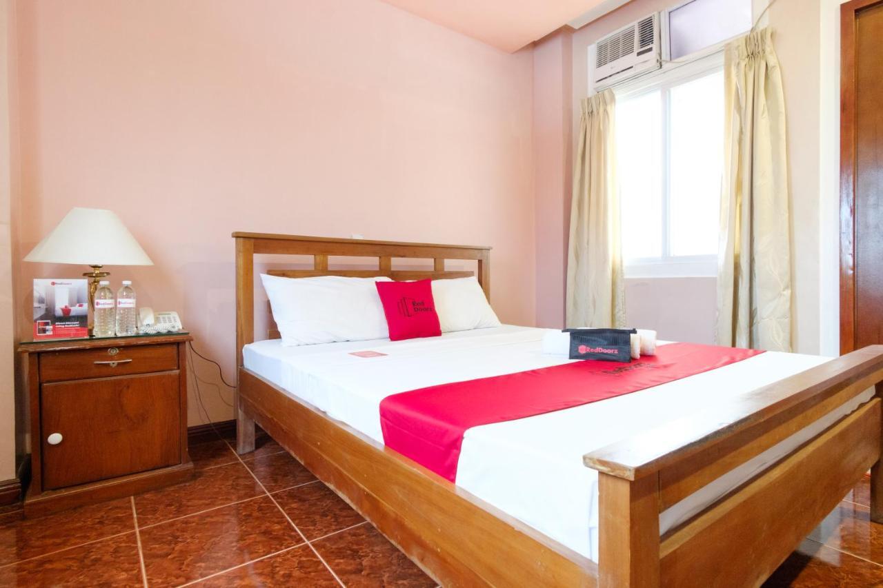 Hotel Reddoorz Near Camp Montelibano Bacolod Exterior foto
